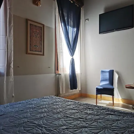 Venice Dose Suite-3